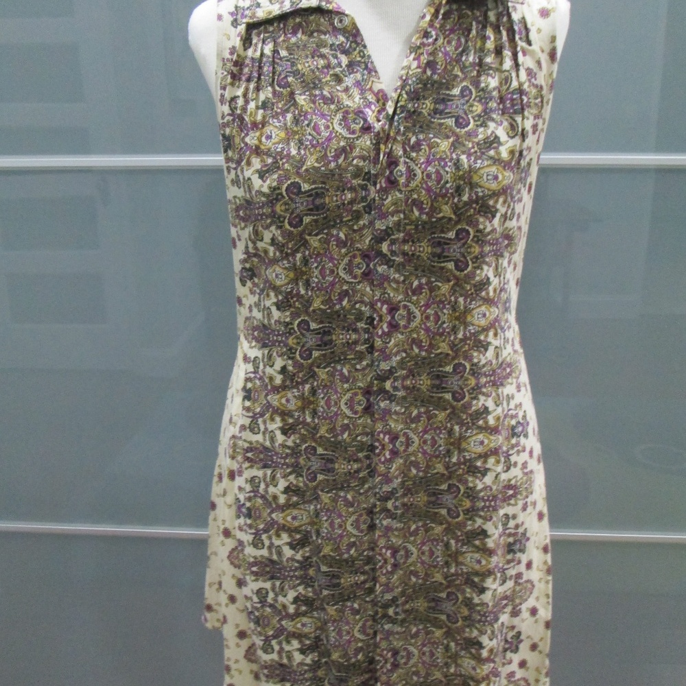 Tallow Snap Closed Cut-out Back Sleeveless